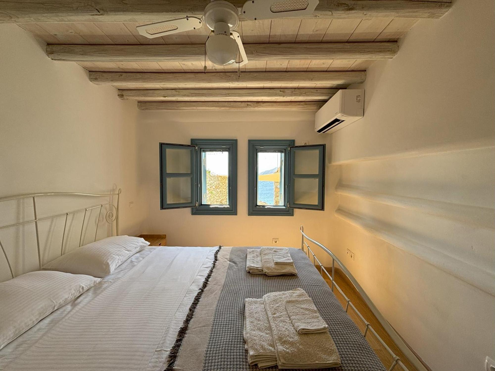 Almyra Red Villa Китнос Экстерьер фото